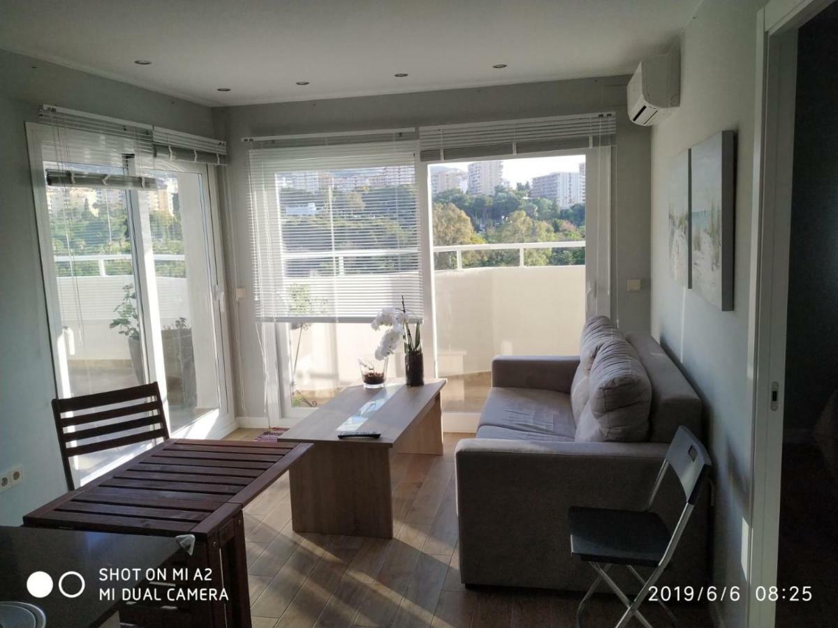 Benalbeach Jr Suite มาลากา ภายนอก รูปภาพ