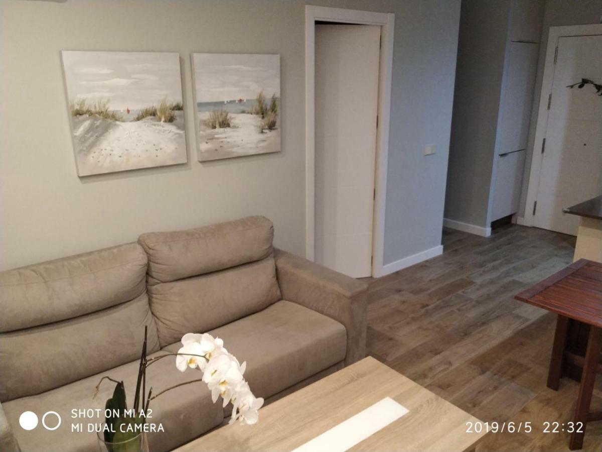 Benalbeach Jr Suite มาลากา ภายนอก รูปภาพ