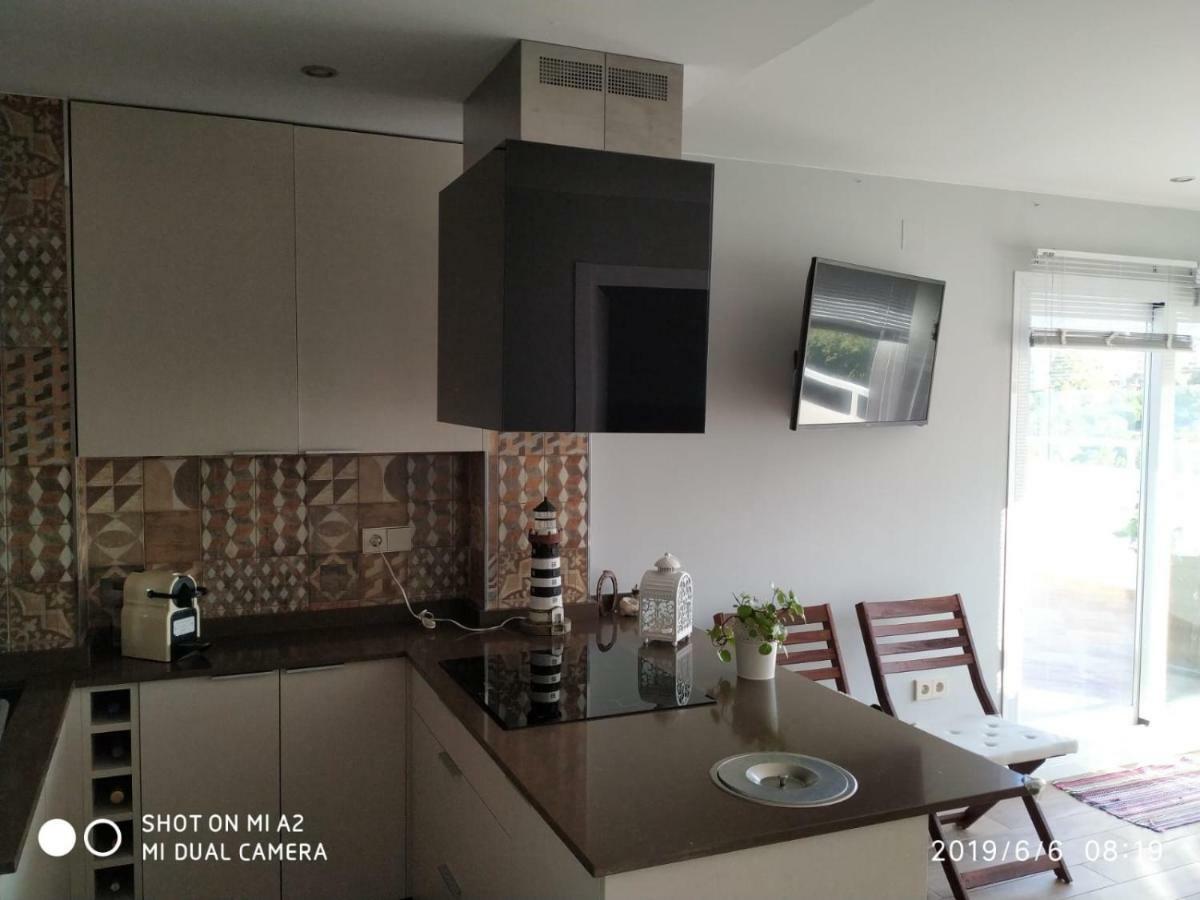 Benalbeach Jr Suite มาลากา ภายนอก รูปภาพ