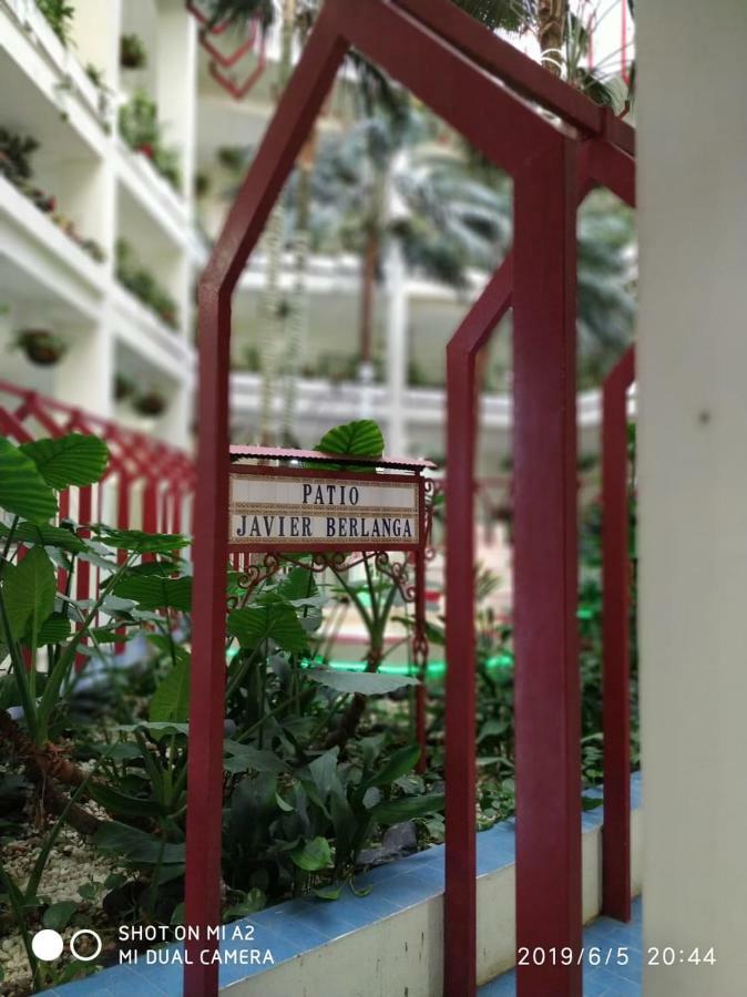 Benalbeach Jr Suite มาลากา ภายนอก รูปภาพ