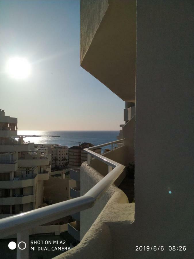 Benalbeach Jr Suite มาลากา ภายนอก รูปภาพ