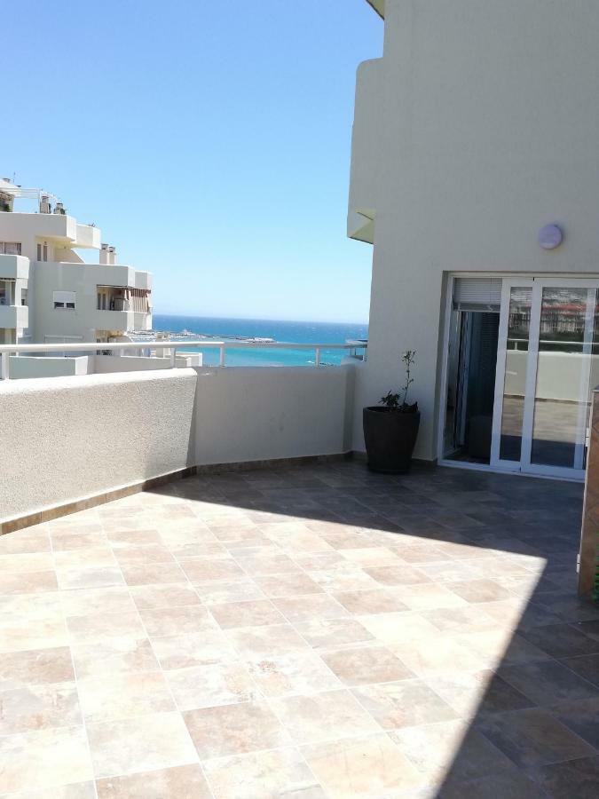 Benalbeach Jr Suite มาลากา ภายนอก รูปภาพ