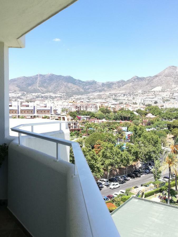 Benalbeach Jr Suite มาลากา ภายนอก รูปภาพ